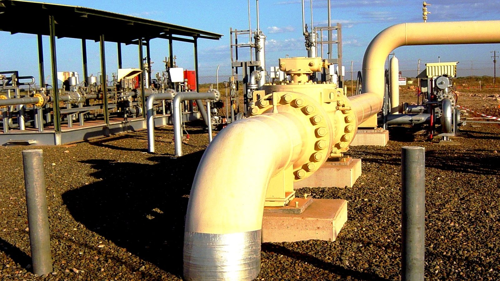 West Virginia Gas Pipeline Leak Sends US Futures Up 9% to Three-Month High