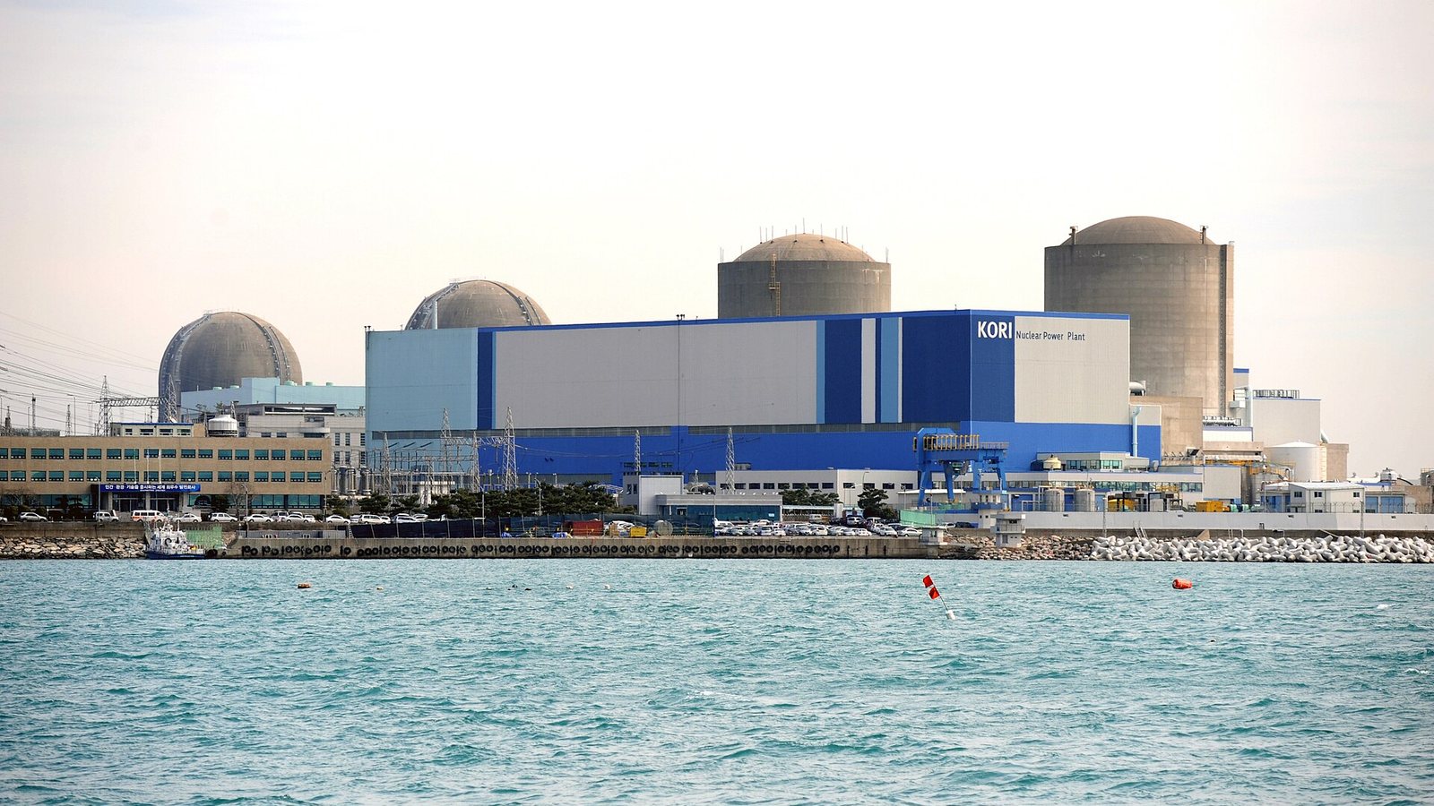 South Korea Pledges $120 Billion for Eight US Nuclear Reactors